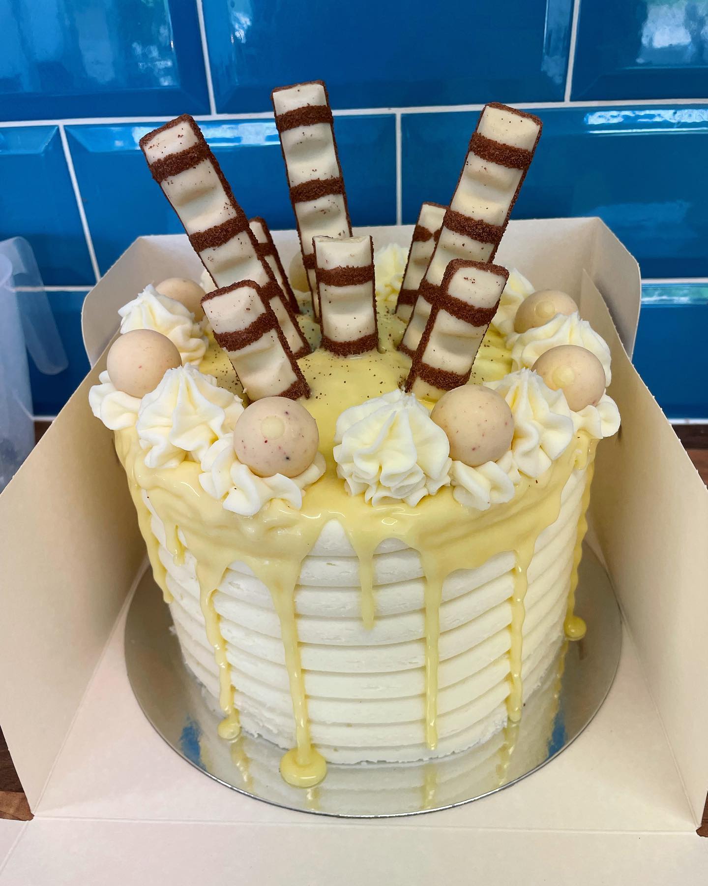 White Bueno and Lindt Cake